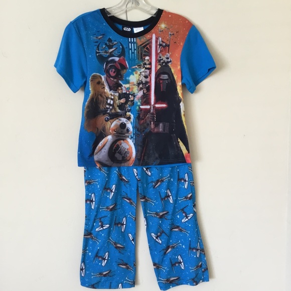 NWT BABY BOY 2pc STAR WARS HALLOWEEN PAJAMA SET SIZE 12m GLOW IN THE DARK